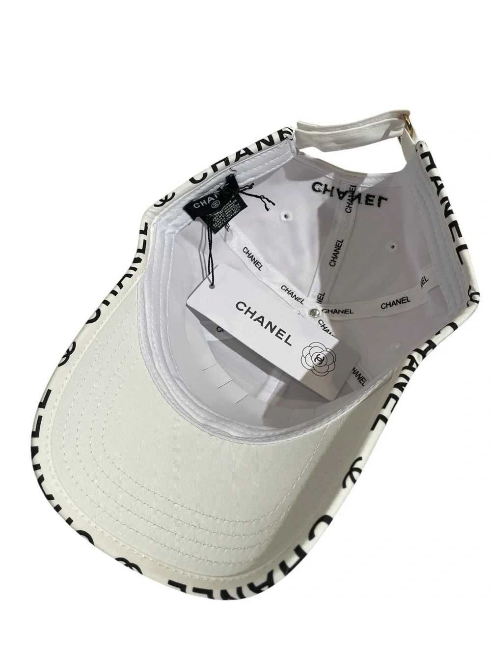 🧢 Women’s White Baseball Cap 🧢